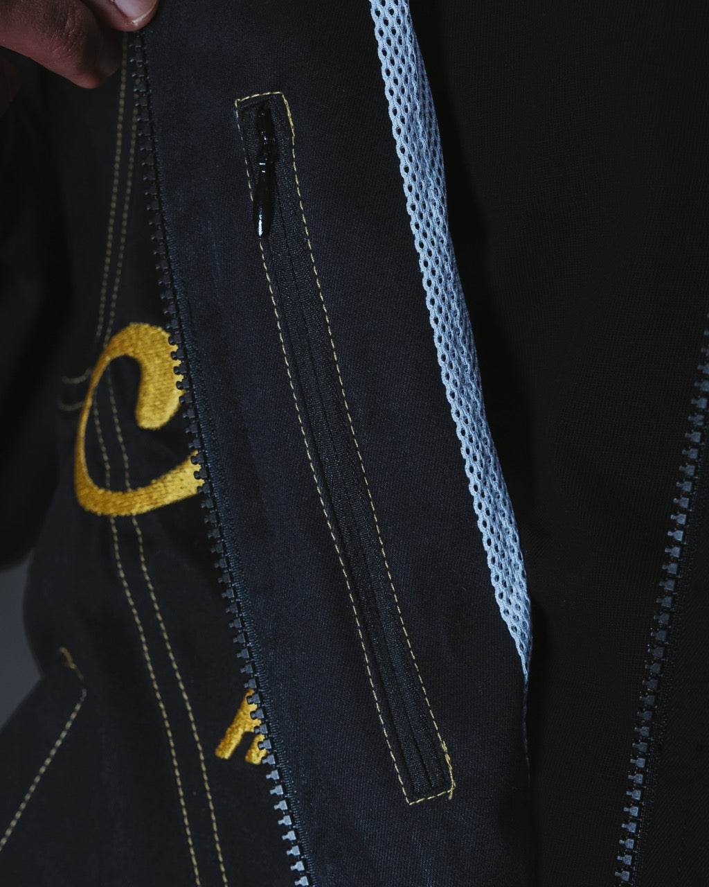 DOGGY RACING TRACK JACKET - BLACK