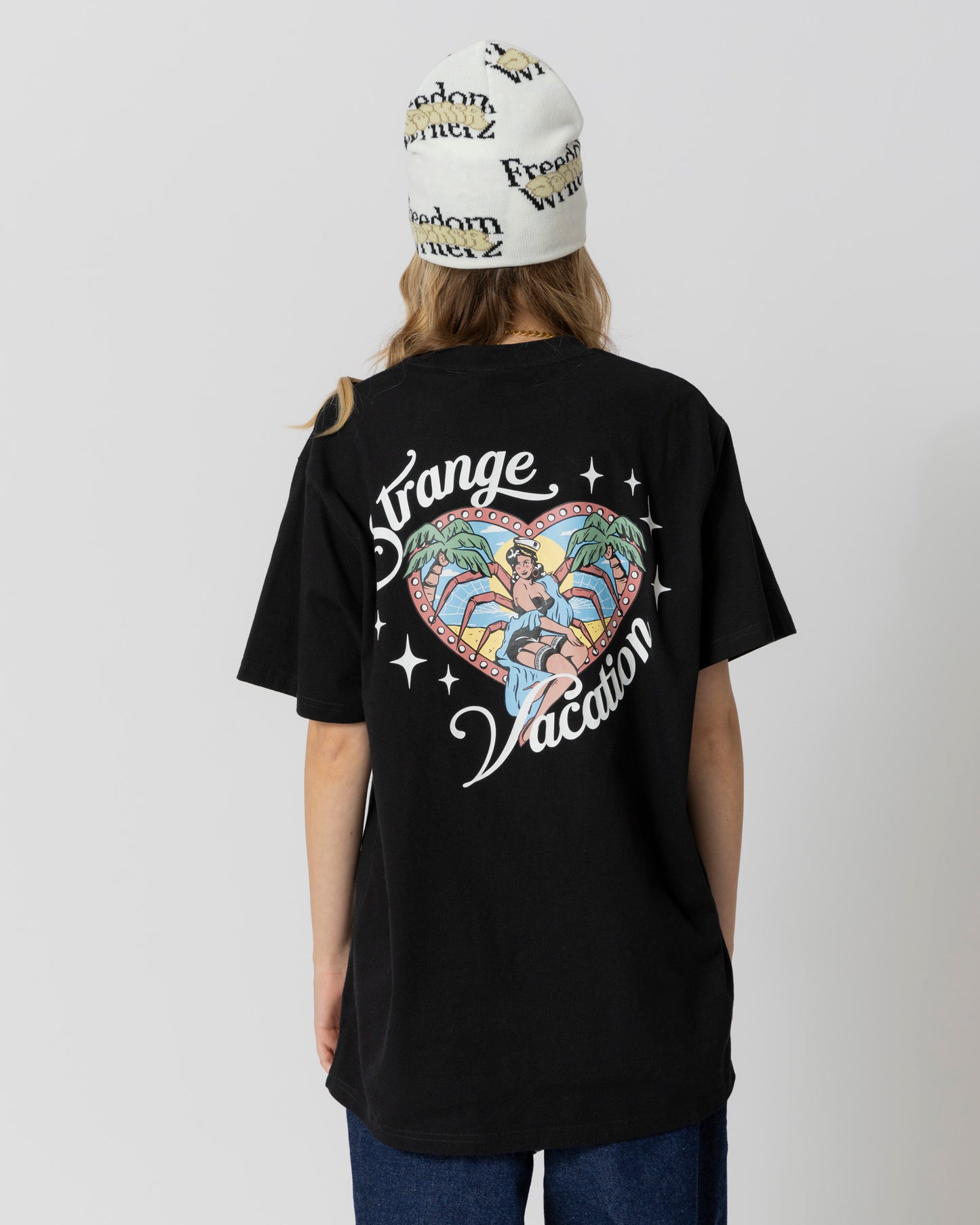 VACATION T-SHIRT - BLACK - JACKER