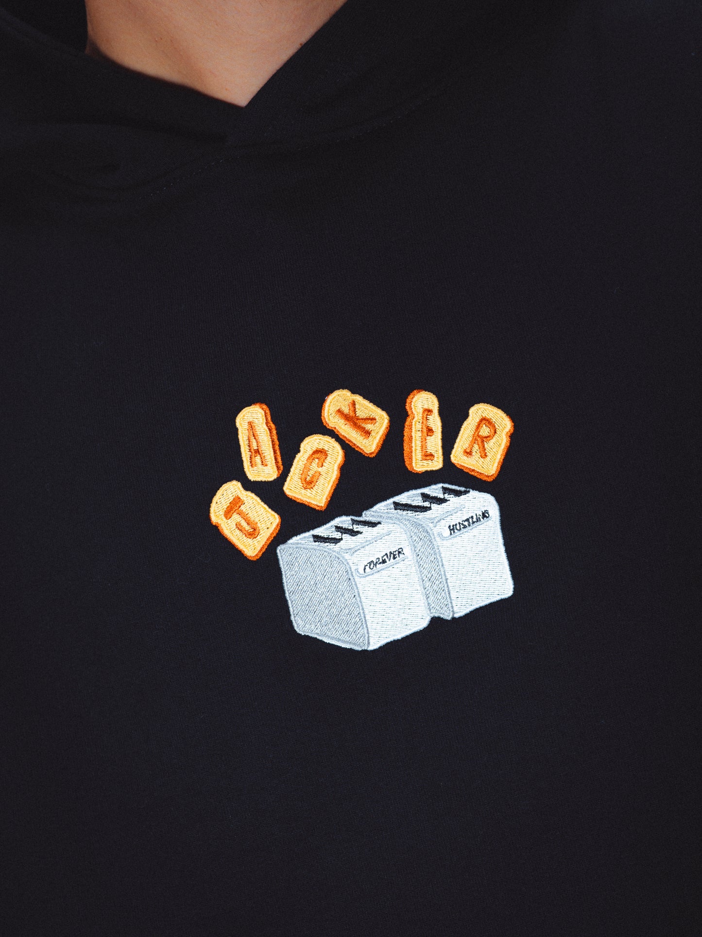 TOAST HOODIE - BLACK