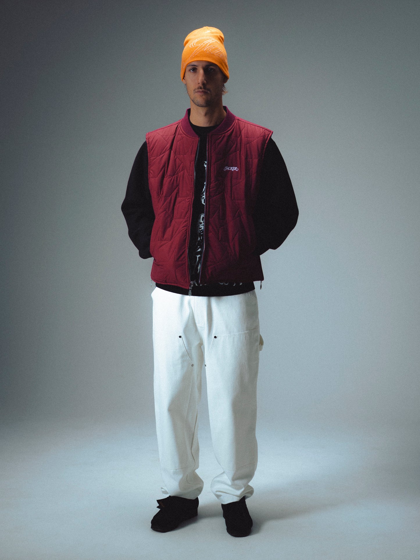 REVERSIBLE SLEEVELESS JACKET - NAVY & RED