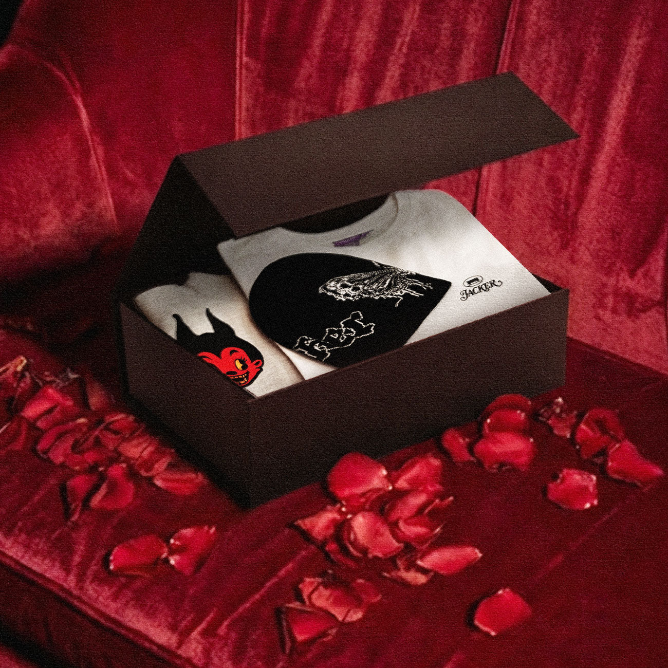 VALENTINE'S BOX