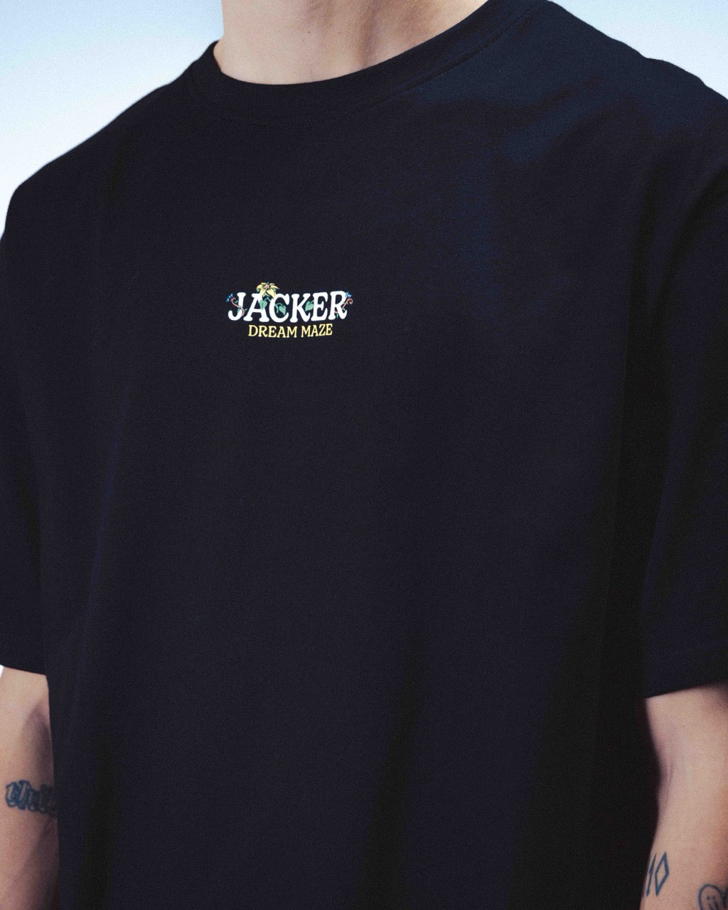 DREAM MAZE T-SHIRT - BLACK