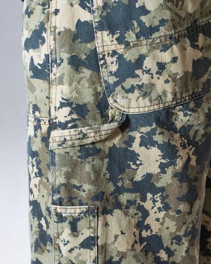 CLASSIC CARPENTER SHORT CAMO