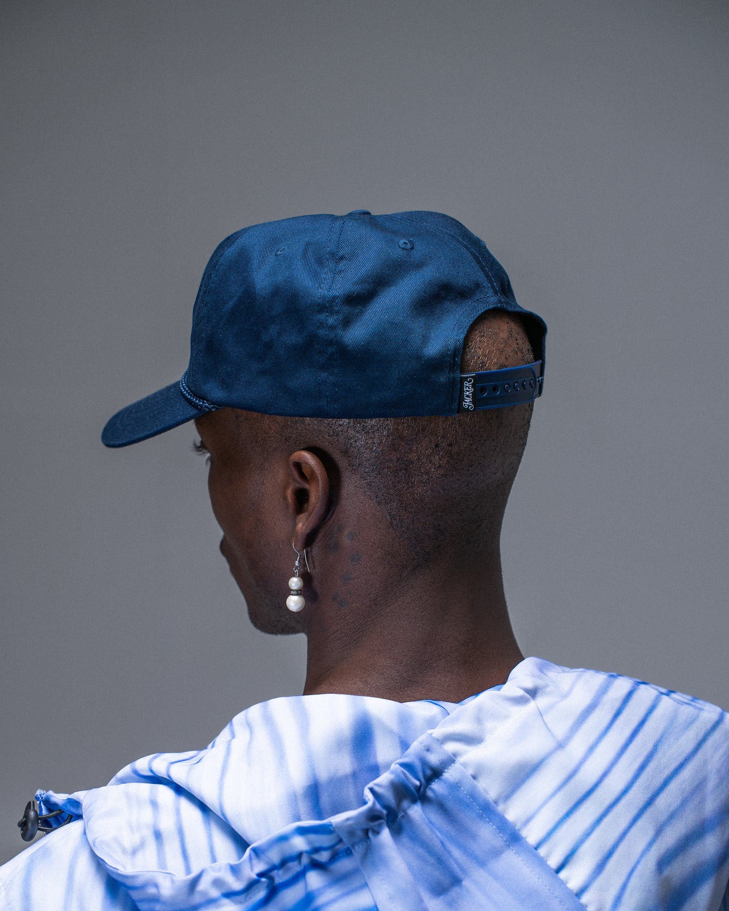 CLASSIC SNAPBACK 5 PANEL NAVY