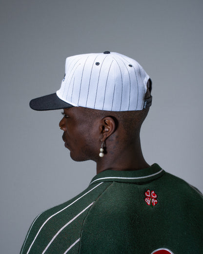CLASSIC STRIPE SNAPBACK 5 PANEL BLACK & WHITE