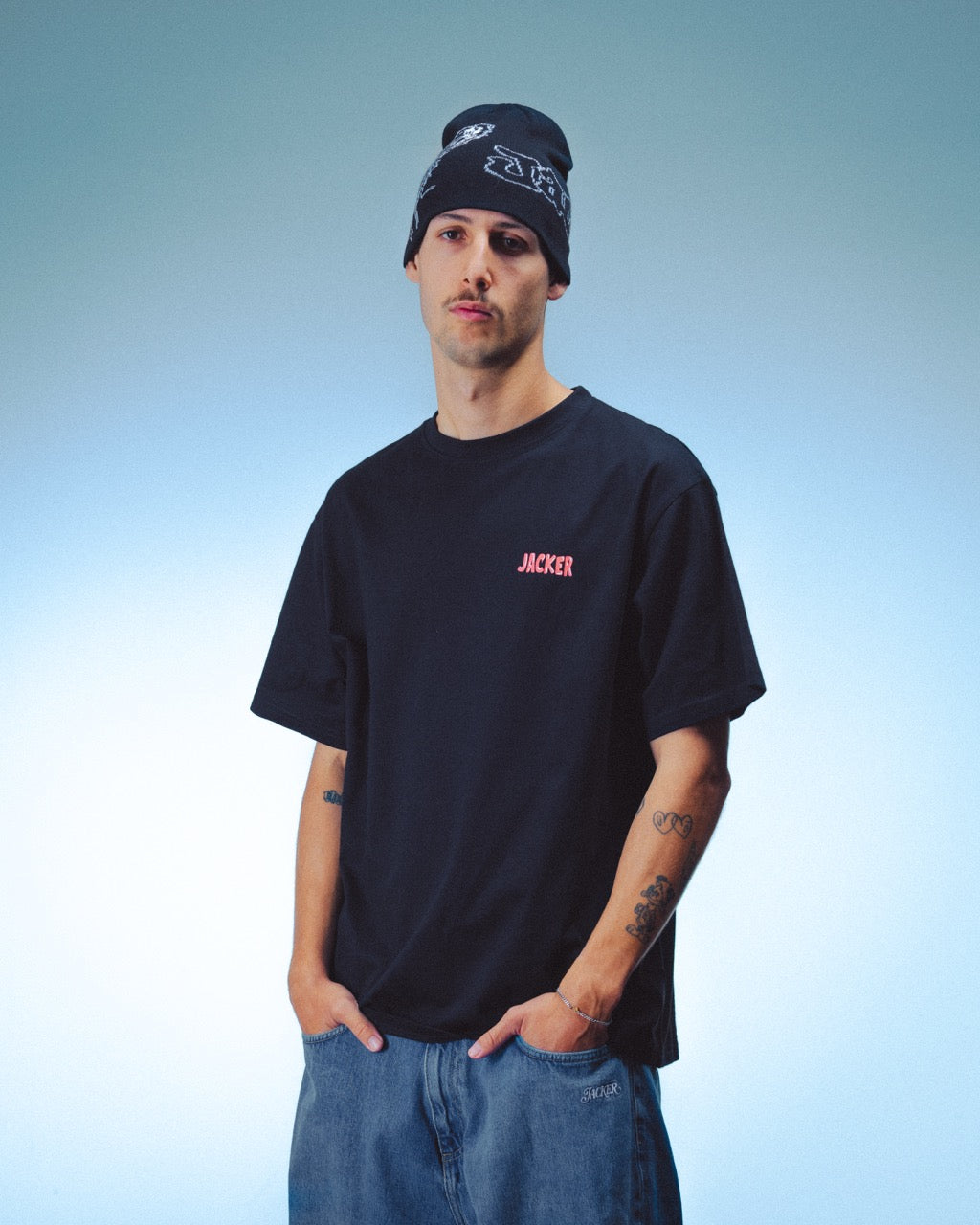 CORINTHIAN T-SHIRT - BLACK