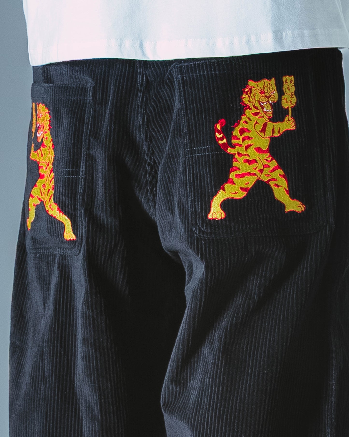 BAIJU CORDUROY BAGGY PANT - BLACK