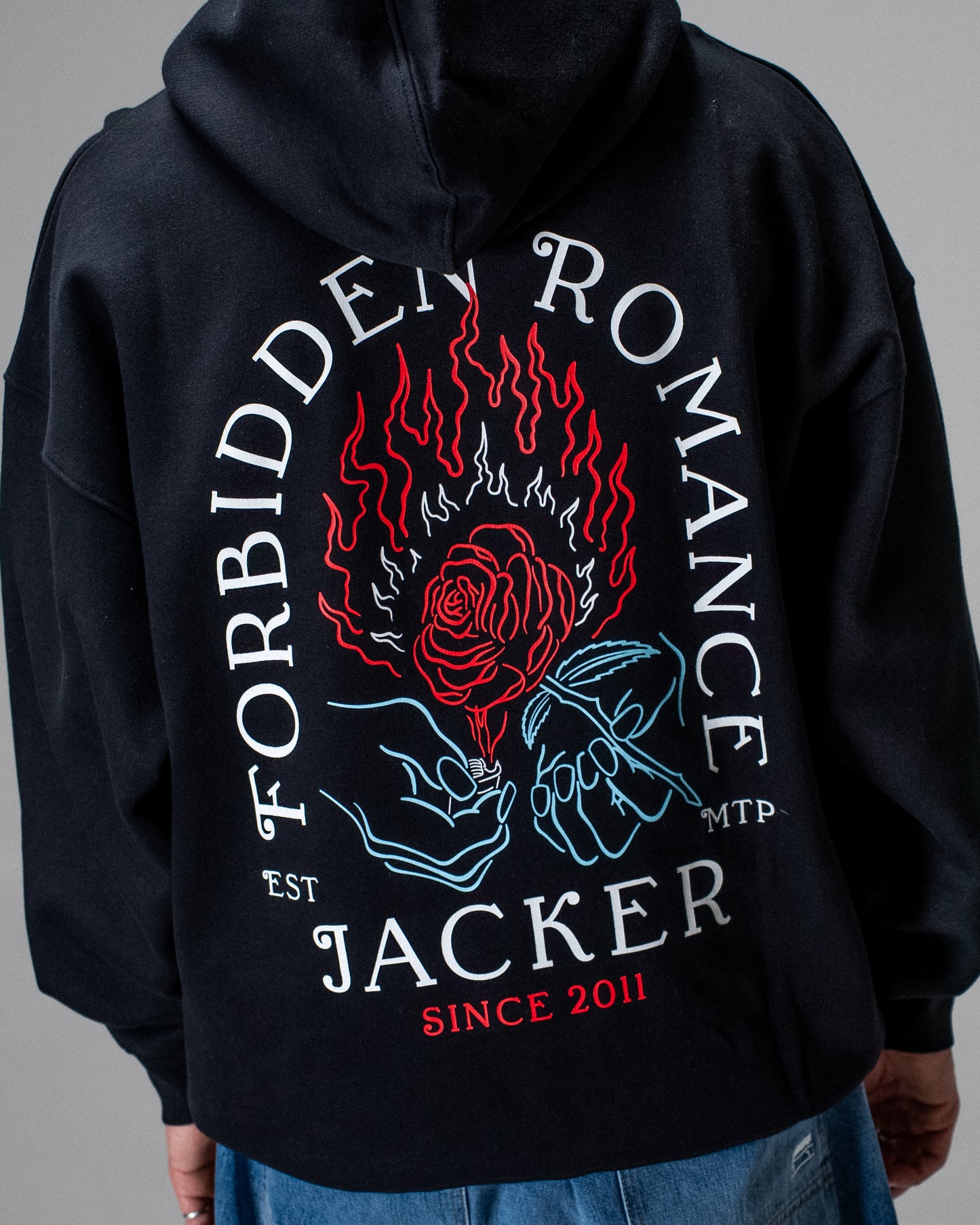 FORBIDDEN ROMANCE HOODIE BLACK