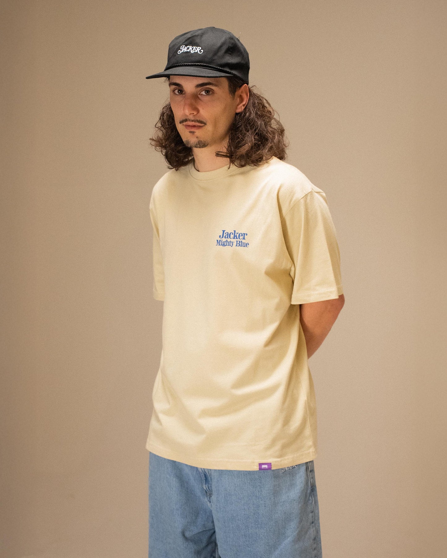 MIGHTY BLUE T-SHIRT BEIGE