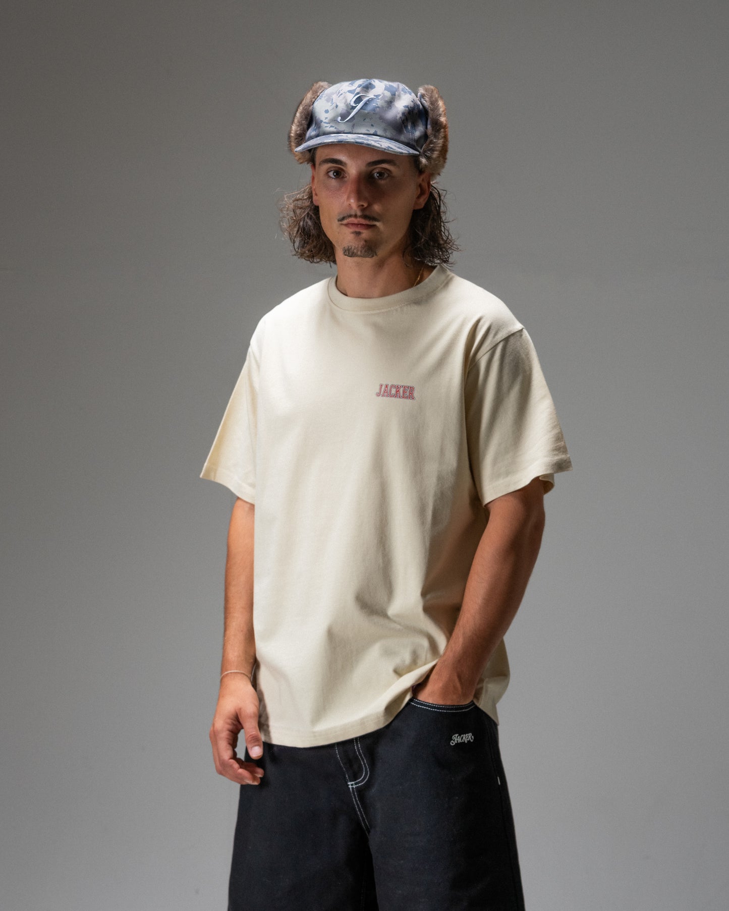 INSTINCT  T-SHIRT BEIGE