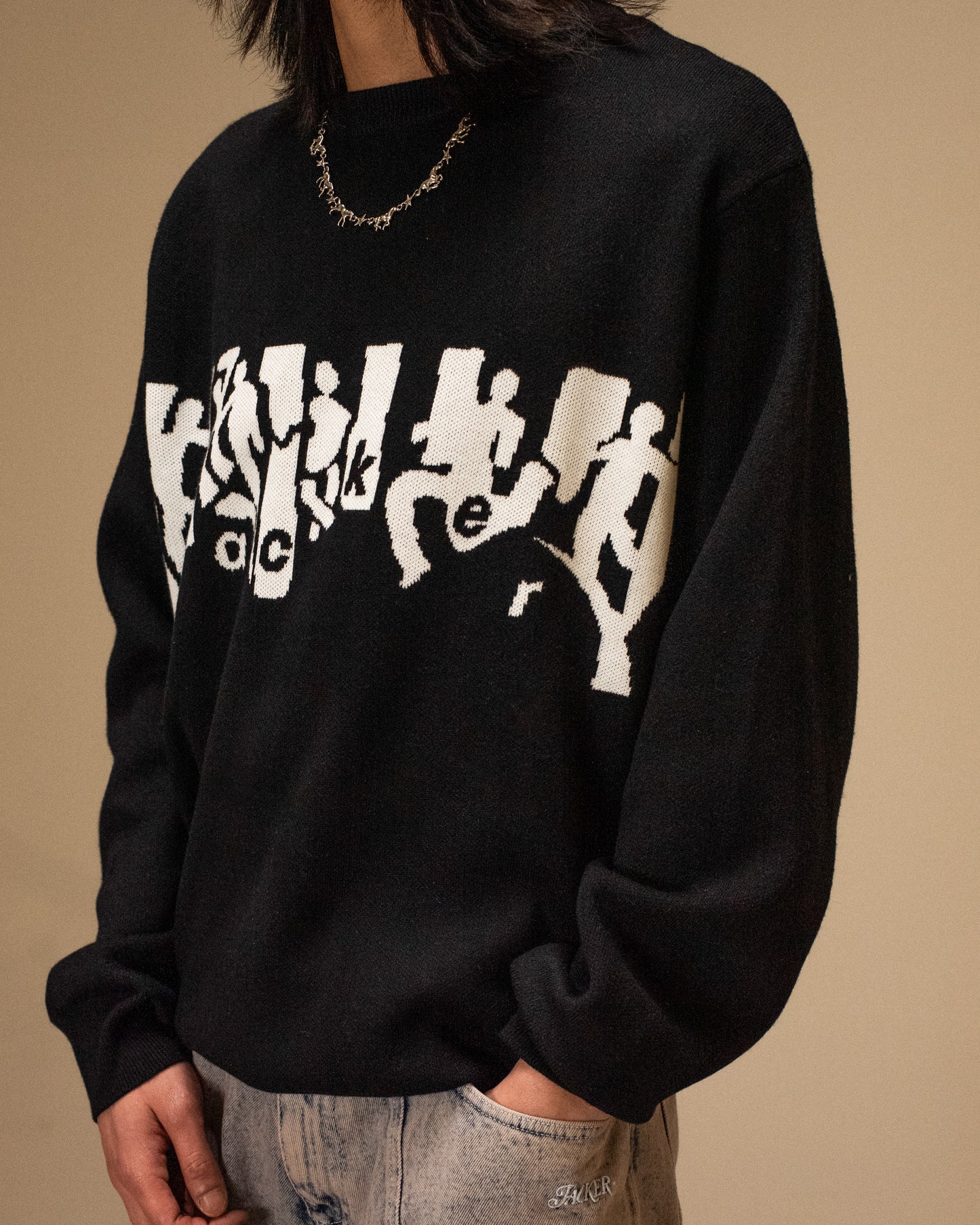 MIRROR MAZE SWEATER - BLACK