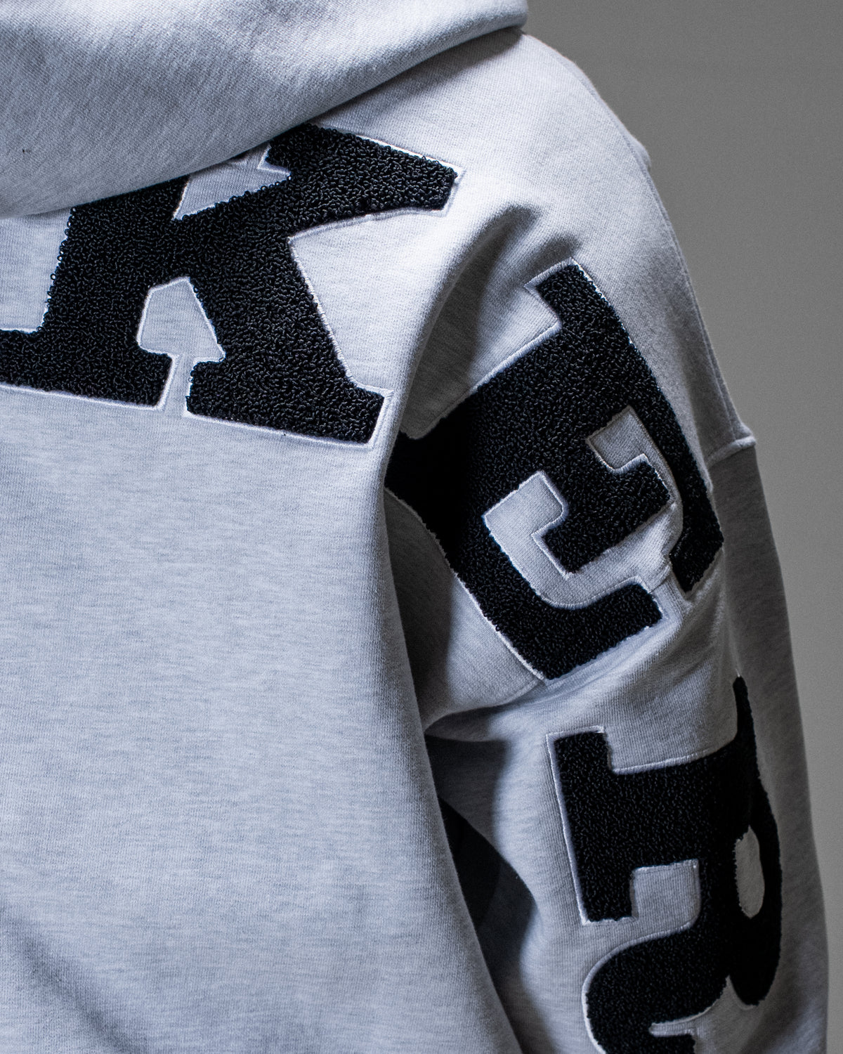 NOTORIOUS HOODIE ZIP GREY