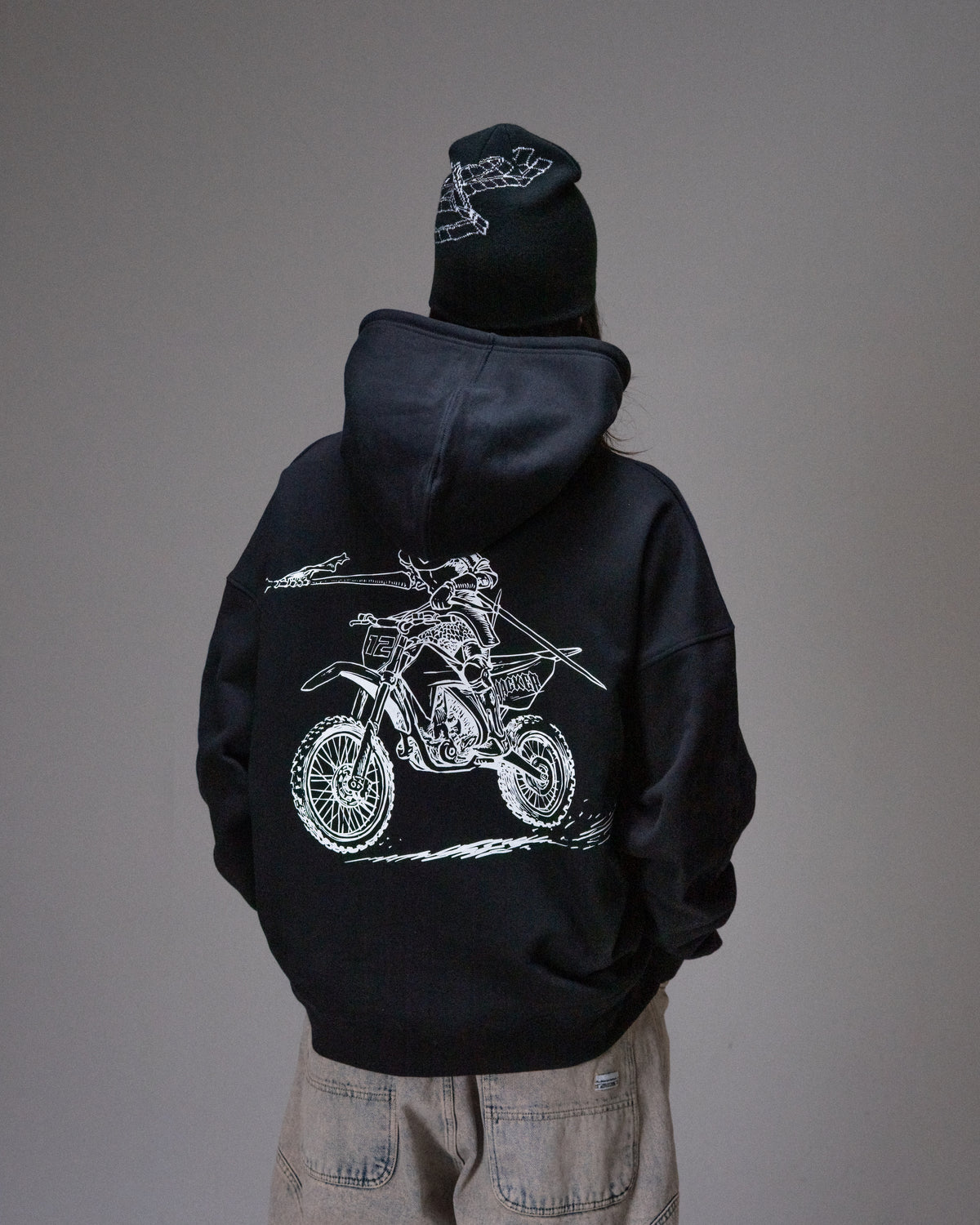 O'CLOCK BOYS Kapuzenpullover SCHWARZ