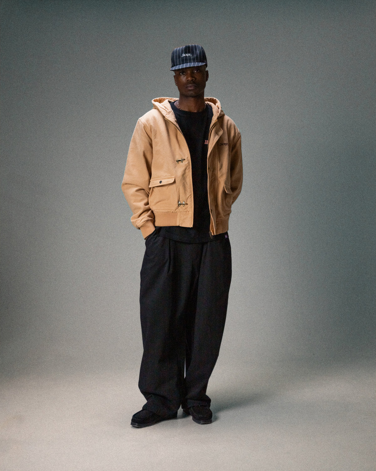 TURNOUT HOODED JACKET BROWN