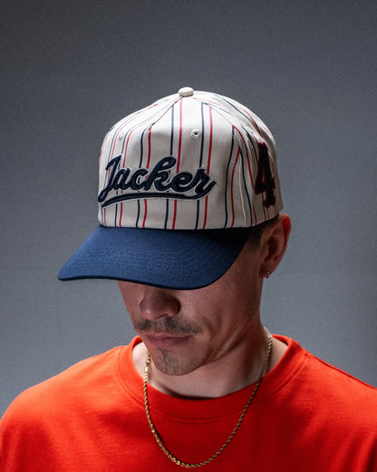 Casquette Jacker snapback MOF blanche — produit porté