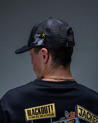 Casquette Jacker trucker Take Back Control noire — produit porté de dos