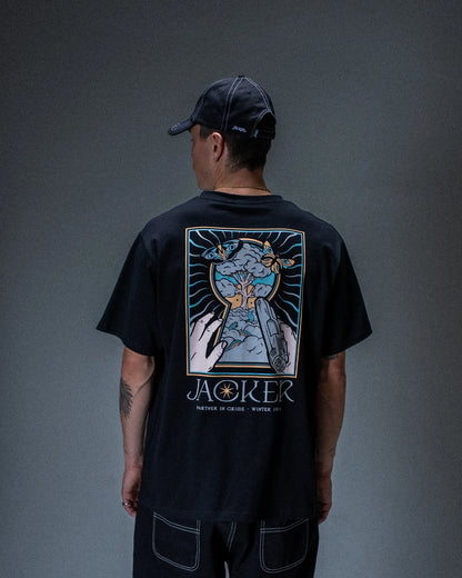 T-shirt Jacker Paradise noir — produit porté de dos