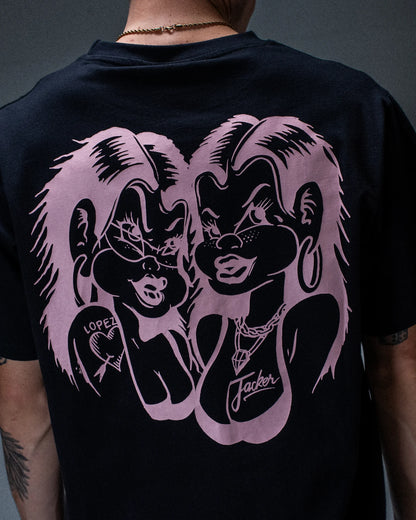 T-shirt Jacker Sisters noir — détail du produit porté de dos