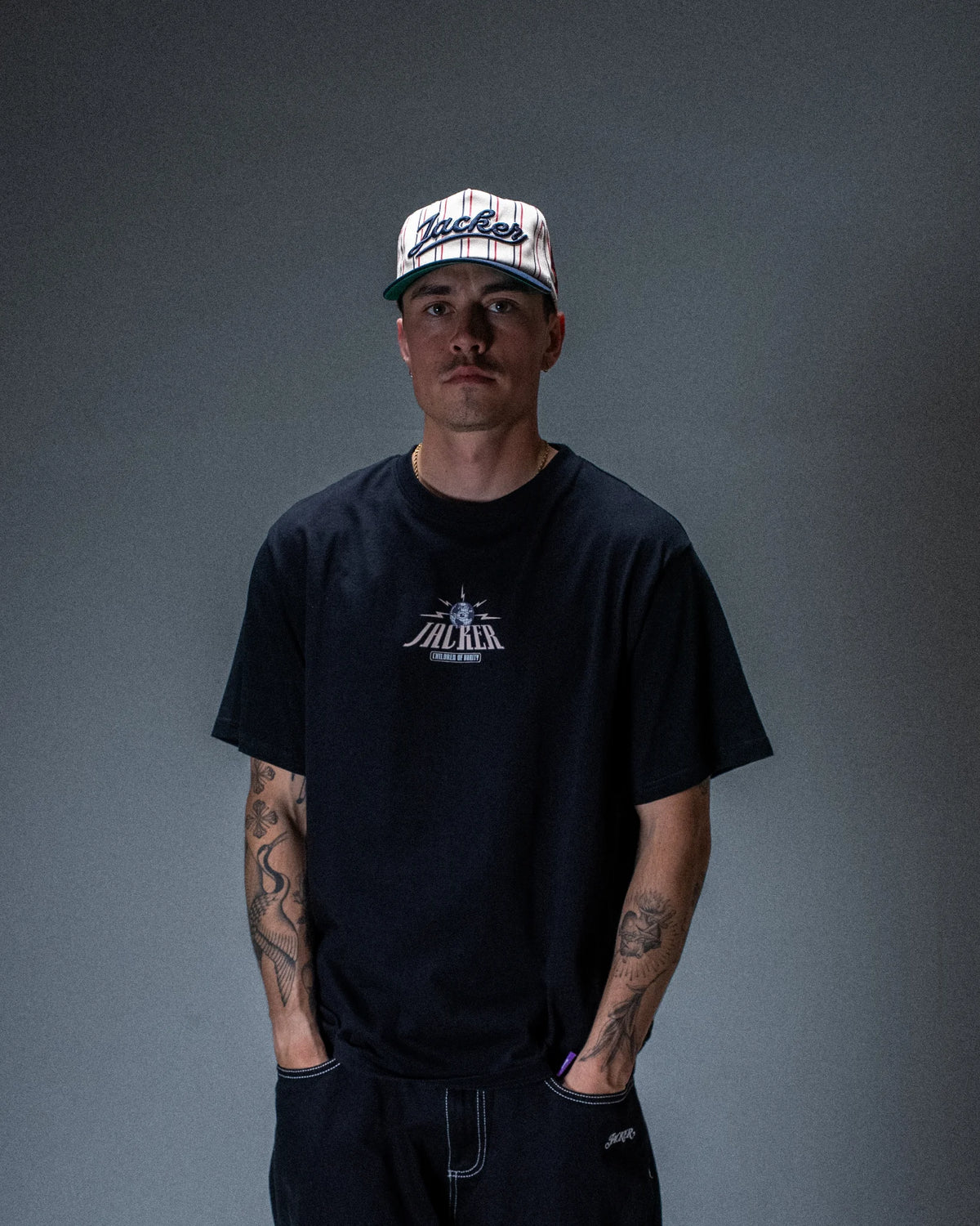 T-shirt Jacker Vanity noir — produit porté